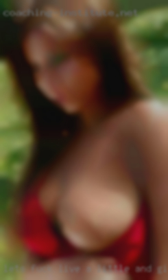 Lets fuck live a little and give this girls a try!