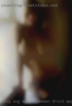 Sexy avg muture women droid app is.